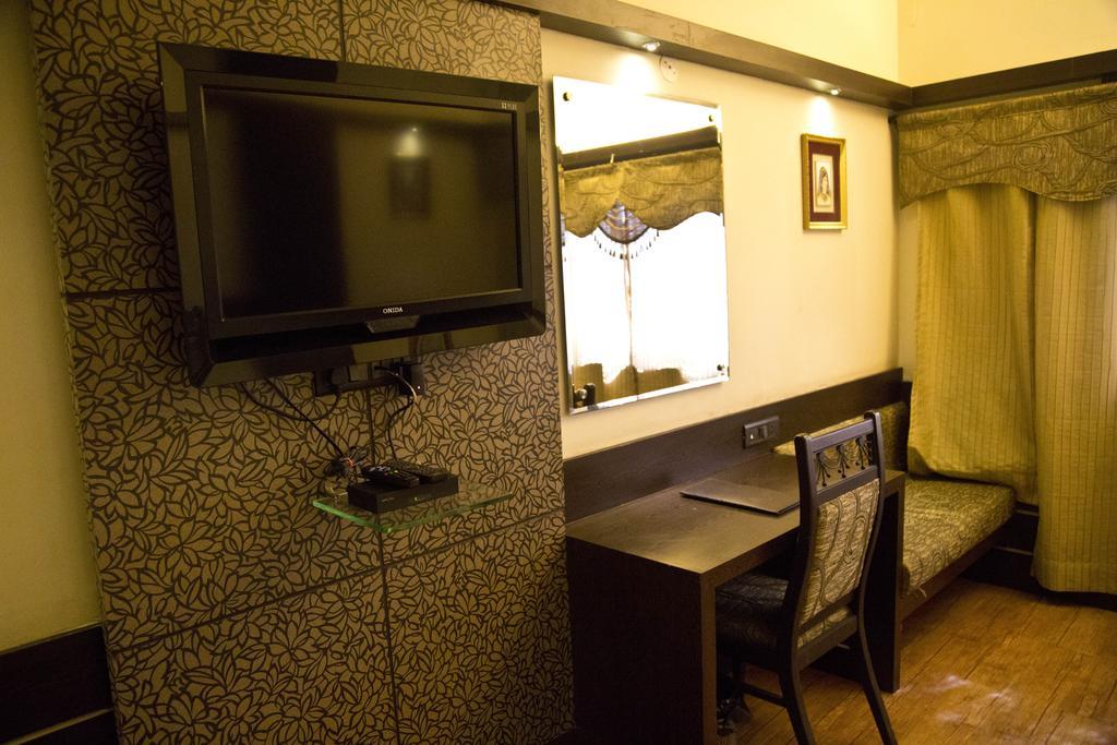 The Rajshahi Palace Hotell Indore Eksteriør bilde